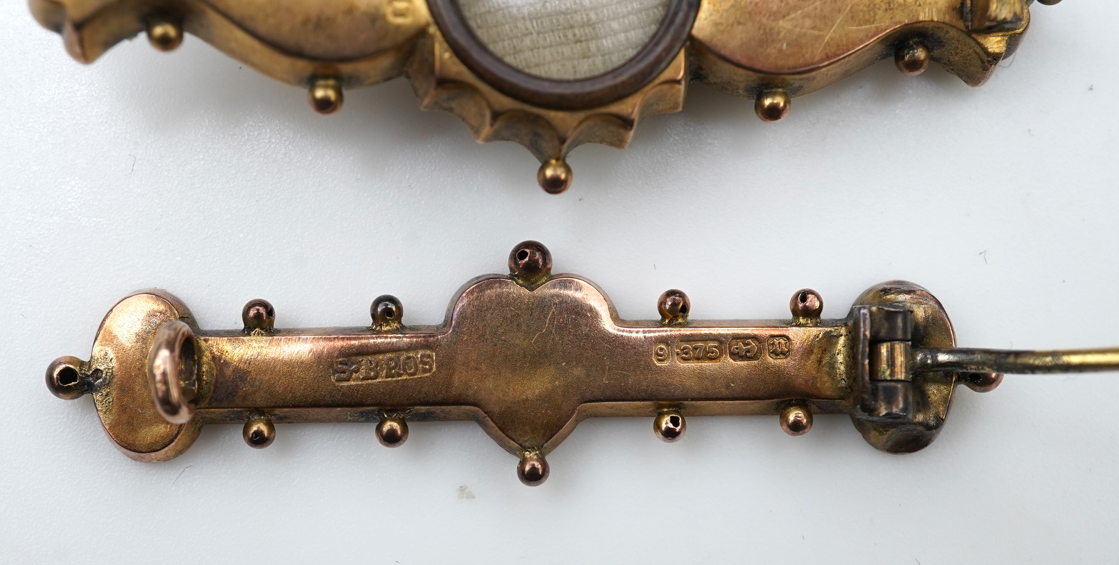 Three bar brooches, late 19th century